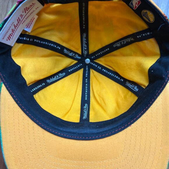 Golden State Warriors - Tropical / Floral - Snapback - Mitchell & Ness Hat - Picture 6 of 7